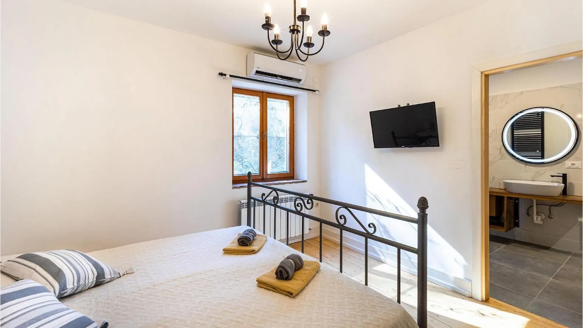 Villa Liburnia Veligolji 펜션